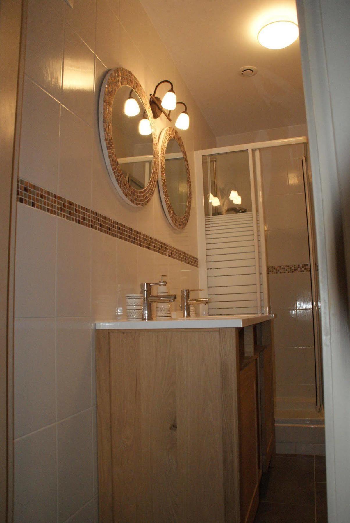 Les Gites Du Monde , Appartements 2 Chambres- 4 Lits Simples Modulables En Lits Doubles Le Havre Exterior foto