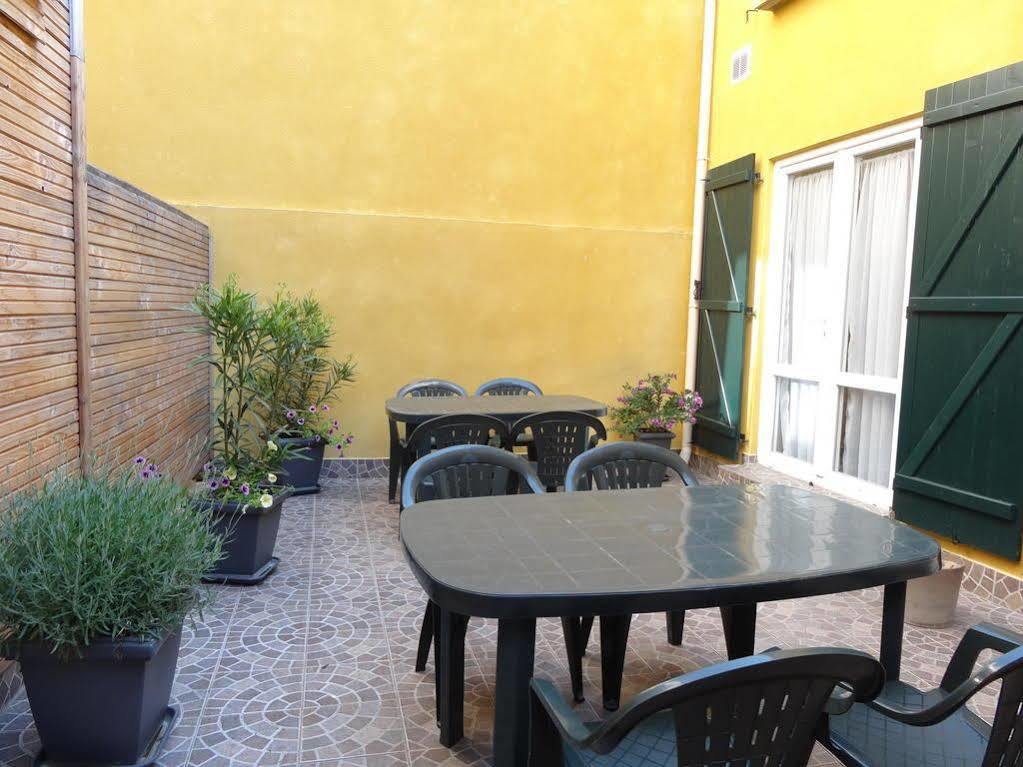 Les Gites Du Monde , Appartements 2 Chambres- 4 Lits Simples Modulables En Lits Doubles Le Havre Exterior foto